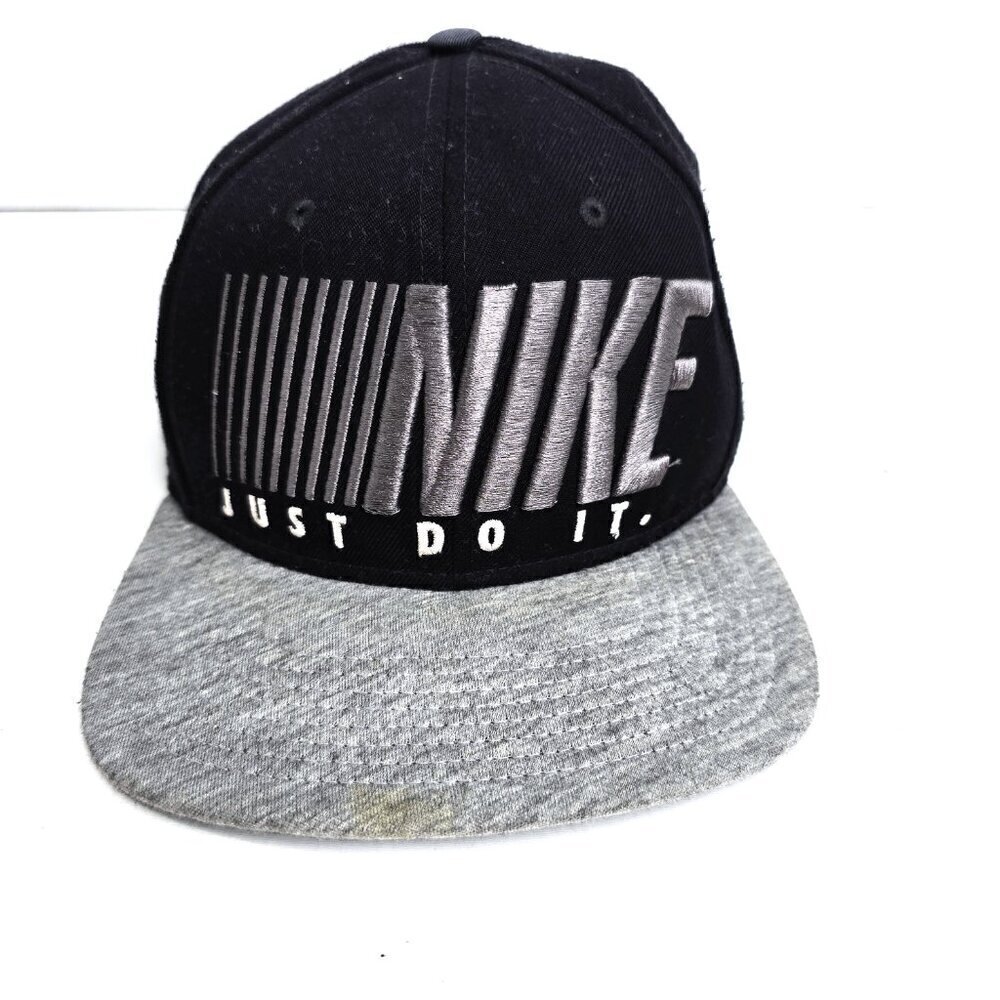 Vintage Y2K Nike Just Do it Snap Large Patch SnapBack Hat Grey Black